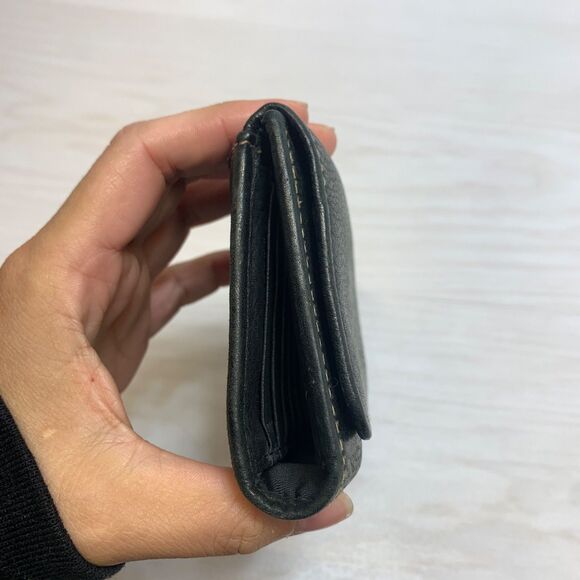 Fossil Women’s Black Leather Wallet Clutch Credit Card Slots Zip - Picture 3 of 8